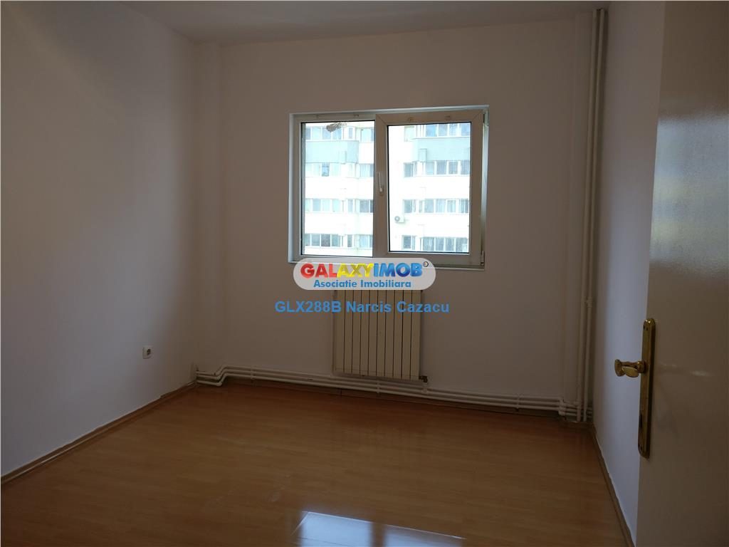 Pantelimon Vanzare apartament 4 camere ,centrala, bloc din 1981 - foto 3