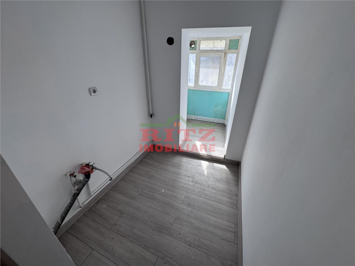 Nou! Garsoniera S=27 mp, decom., et. 2, zona Steaua! - foto 2