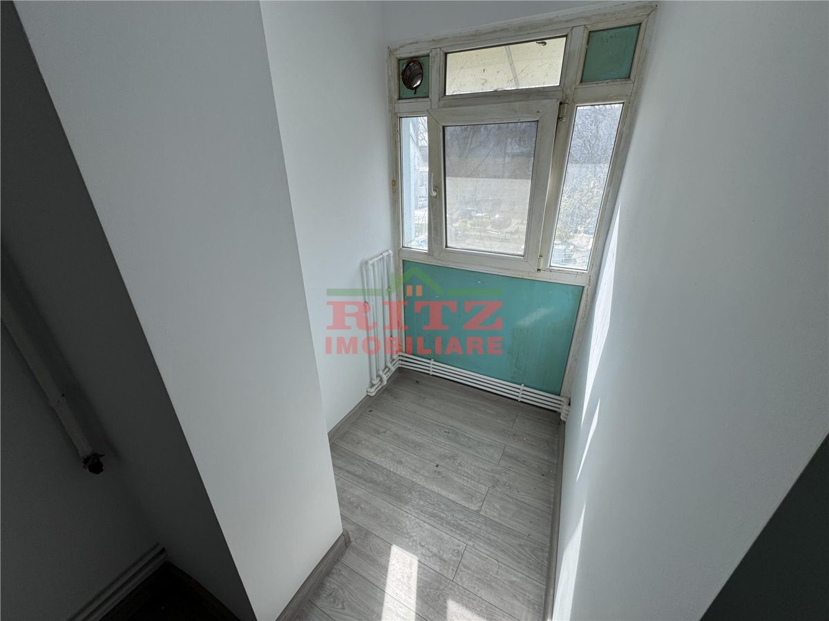 Nou! Garsoniera S=27 mp, decom., et. 2, zona Steaua! - foto 4