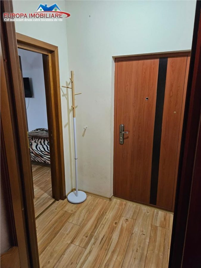 Apartament 2 camere de vanzare pe  Strada Babadag Tulcea - foto 11