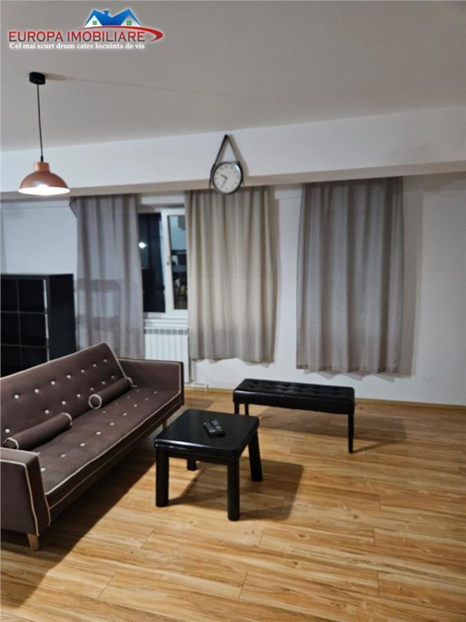 Apartament 2 camere de vanzare pe  Strada Babadag Tulcea - foto 7