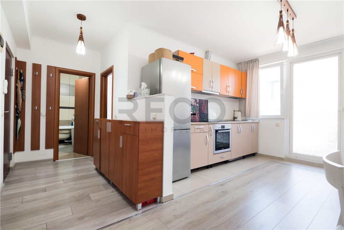 RECO apartament in Nufarul Plaza - 