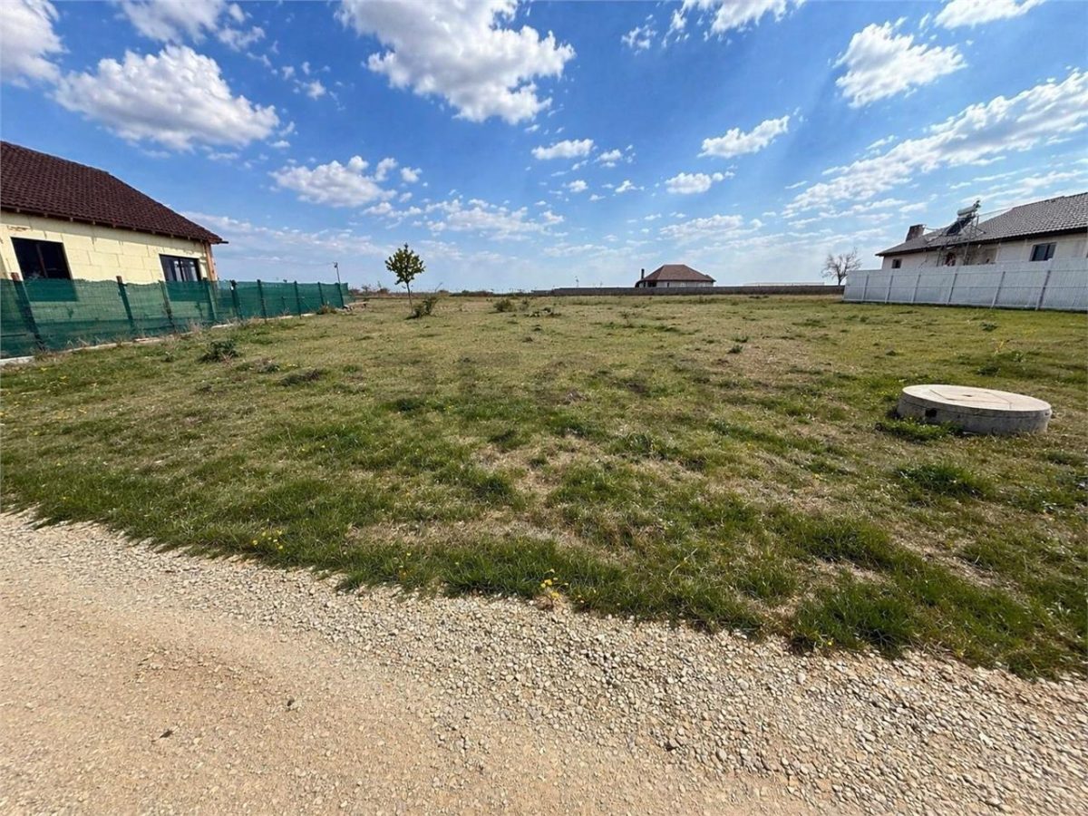 RECO Teren intravilan 500 mp de vanzare in Cheriu, Strada Noua, intre case, utilitati la strada - foto 4