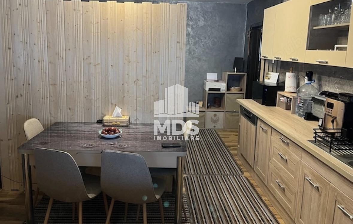 Decomandat, model mare la parter cu balcon - foto 7