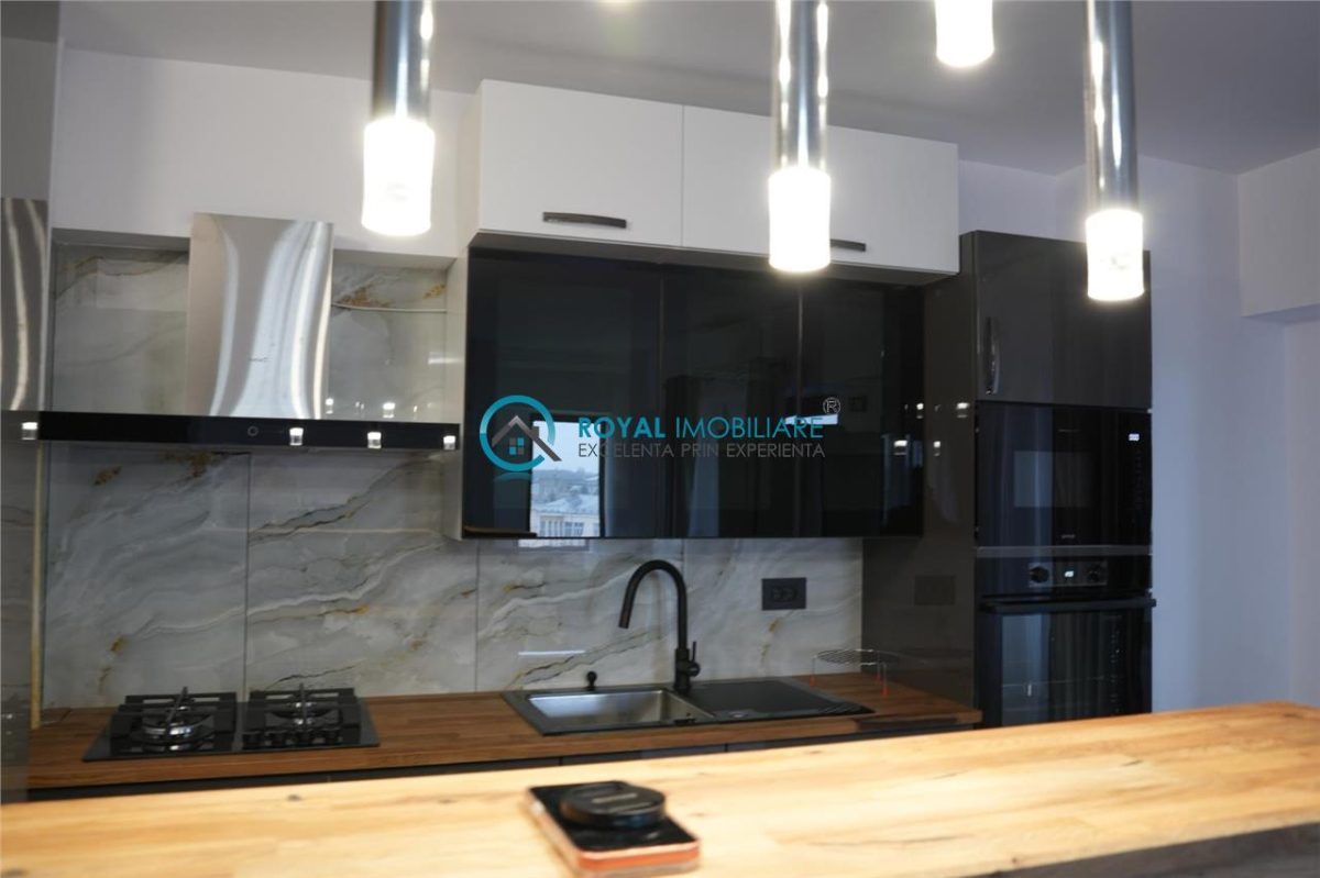 Royal Imobiliare - Vanzare apartament 3 camere zona Ultracentral - foto 6