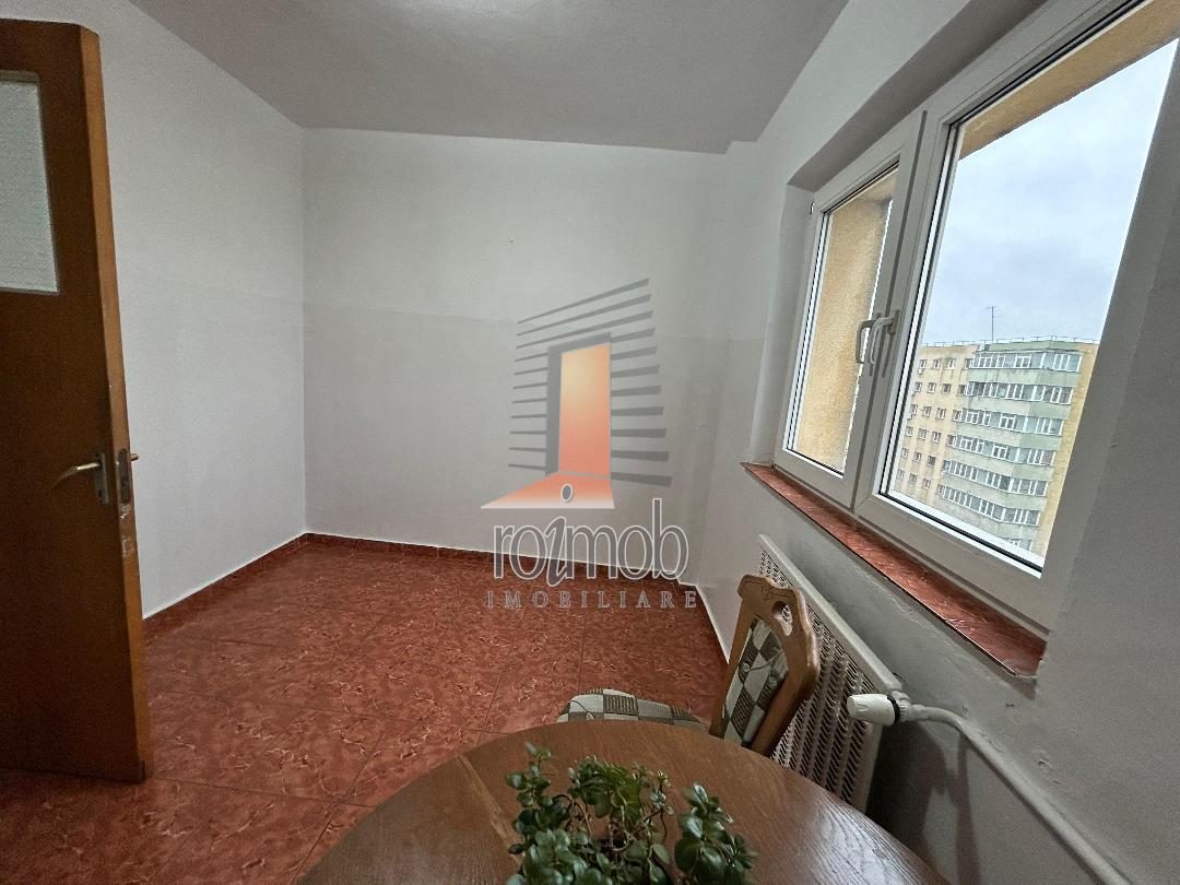 Aprtament 3 camere de vanzare, zona Mega Mall - foto 3