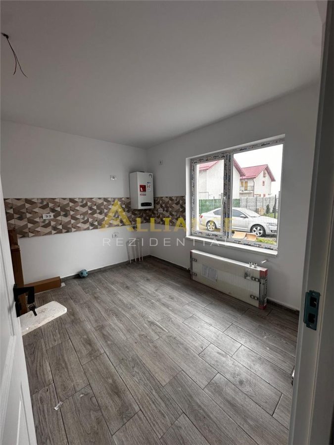 Vila tip Duplex la un pret foarte bun - 