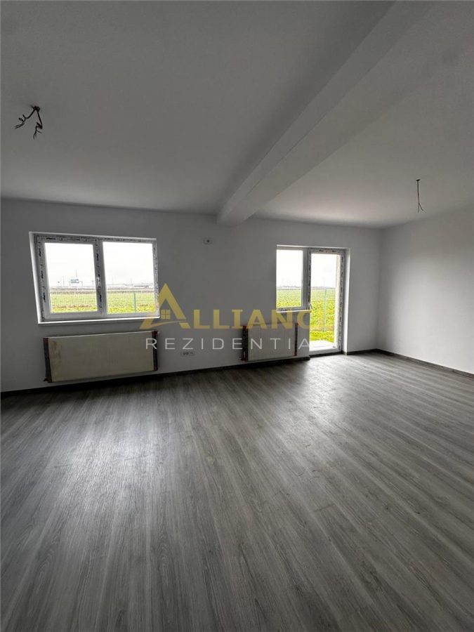 Vila tip Duplex la un pret foarte bun - foto 2