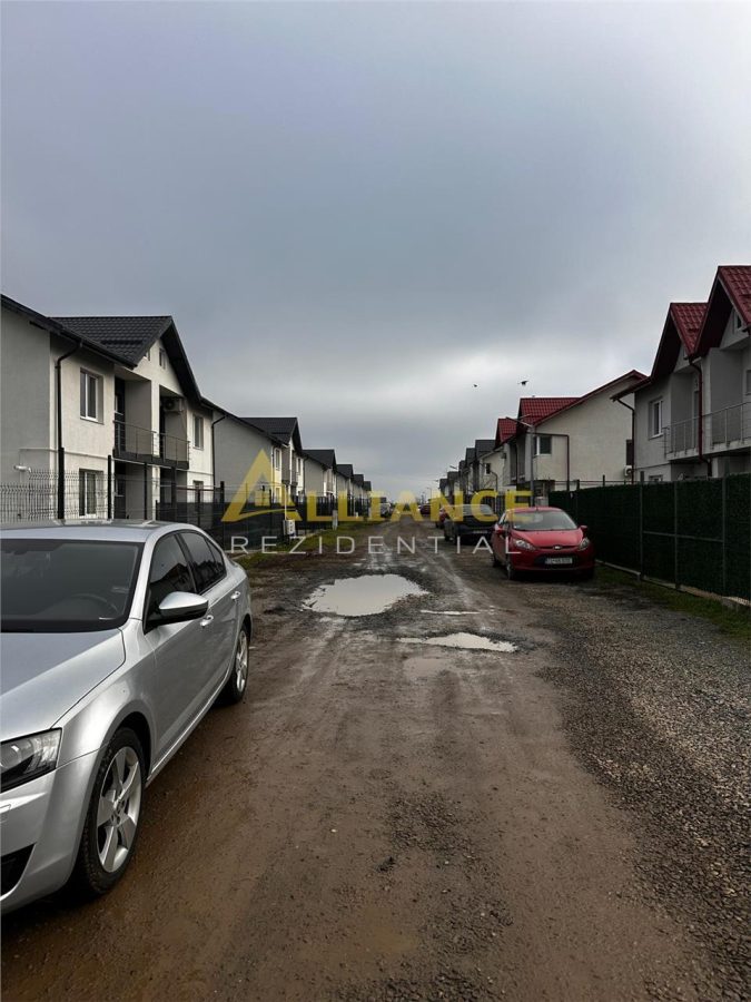 Vila tip Duplex la un pret foarte bun - foto 12