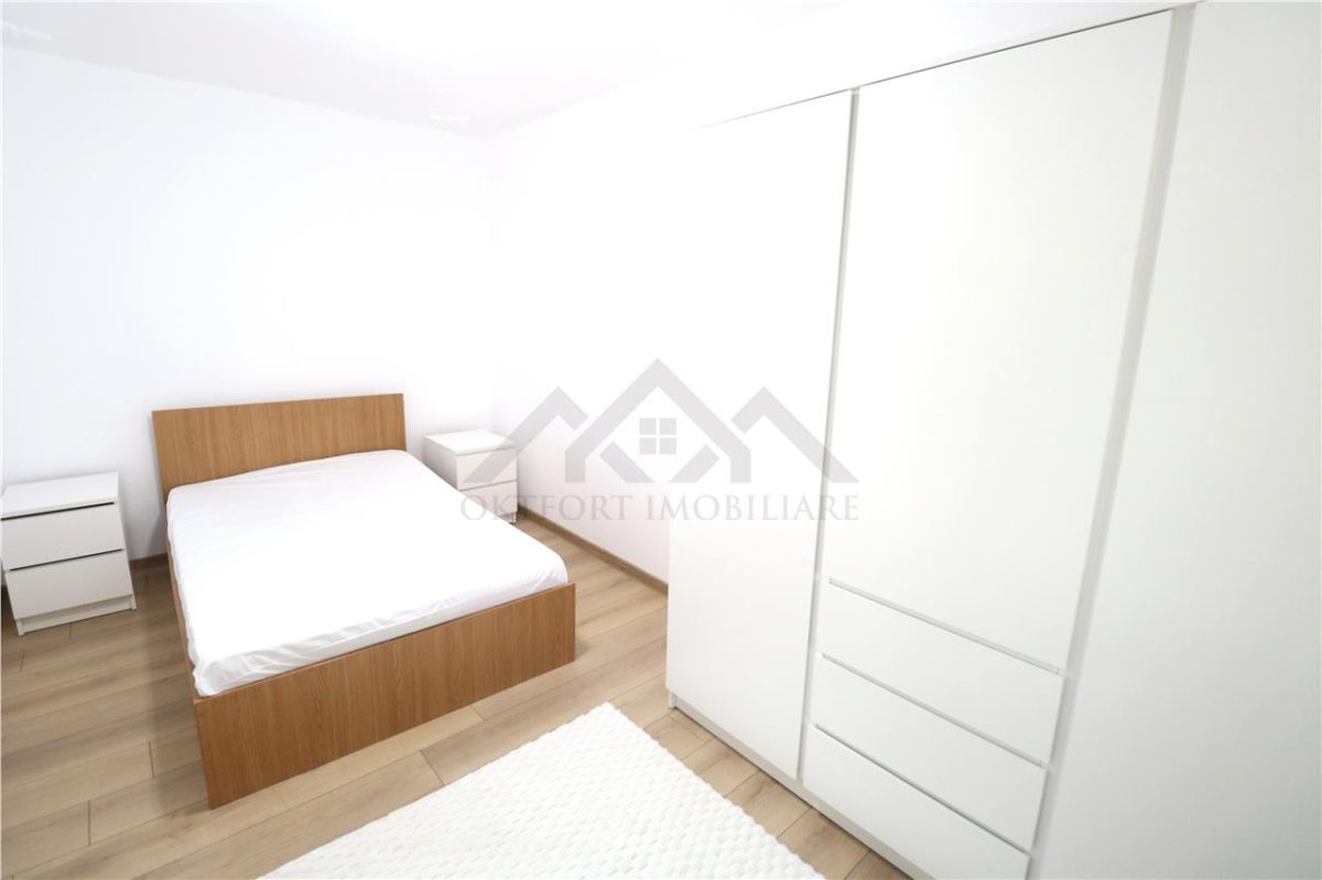 Apartament 2 camere , centrala proprie , zona Complexul Studentesc - 