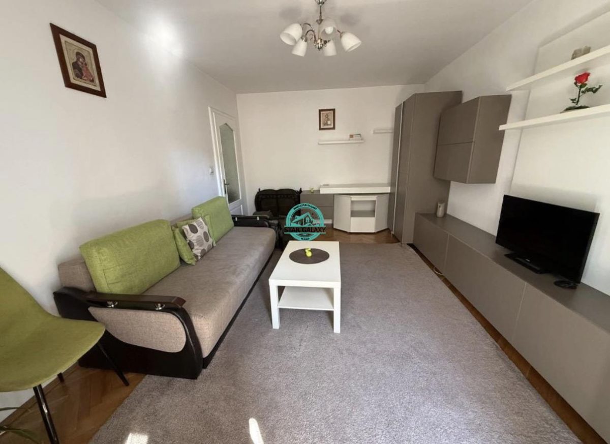 Apartament cu 2 camere, decomandat, etaj 1, in 7 Noiembrie - foto 2