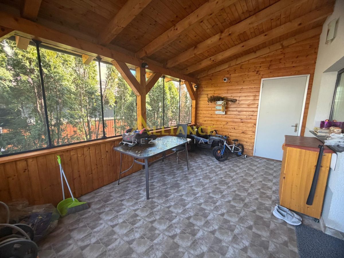 Casa mobilata si utilata- 4 camere - 2 bai - cartierul nou - foto 5