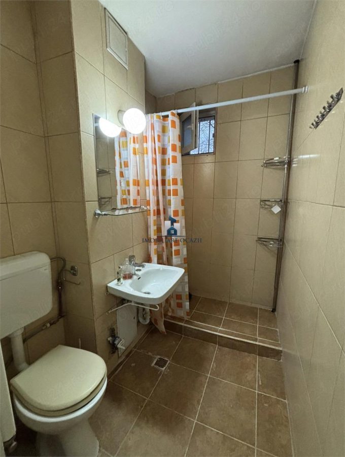 Inchiriere Apartament 2 Camere Decomandat Berceni-Covasna - foto 8