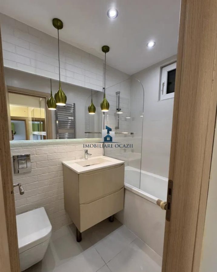 Inchiriere Apartament 3 Camere Decomandat Bd.Alexandru Obregia - foto 12