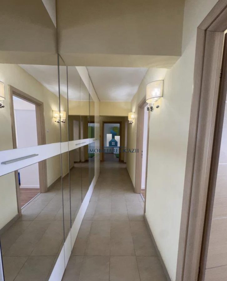 Inchiriere Apartament 3 Camere Decomandat Bd.Alexandru Obregia - foto 5