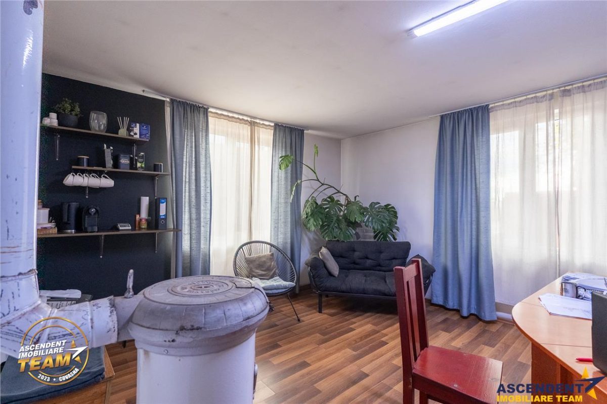 Spatiu comercial+afacere functionala: brutarie,rute de distributie,Ghelinta - foto 7