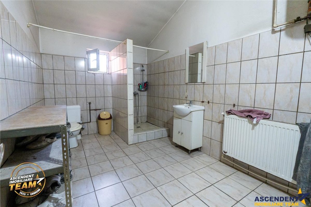 Spatiu comercial+afacere functionala: brutarie,rute de distributie,Ghelinta - foto 10