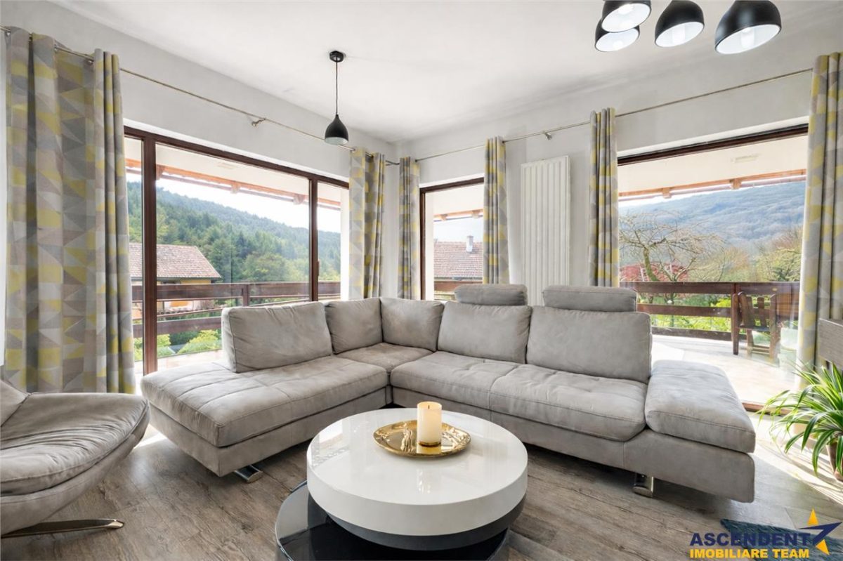 FILM& 3D! Resedinta de exceptie:eleganta spatiu,confort,Evergreen,Sfantu Gheorghe - 