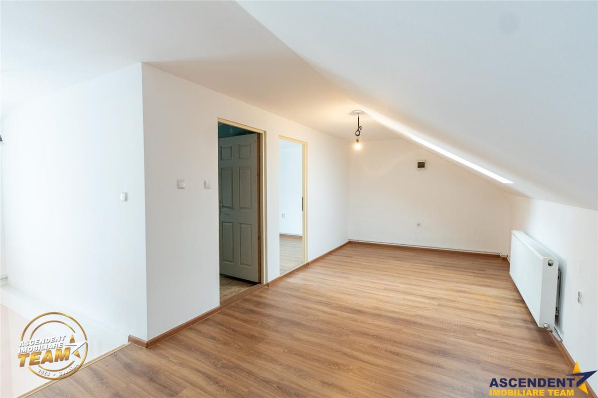 Accesibilitate si farmecul unei case cu garaj, locatie de referinta, Central, Targu Secuiesc - foto 18