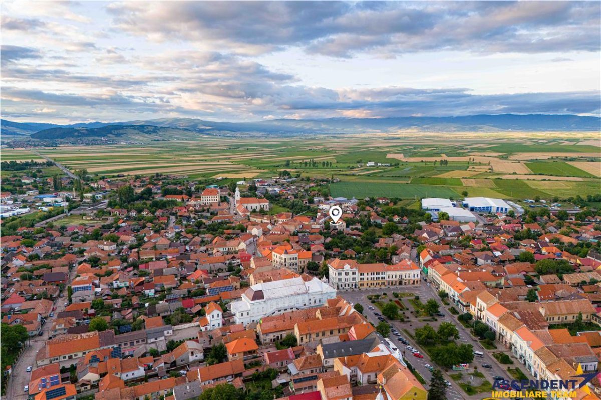 FILM! Rezidential/ comercial/ productie, Central, Targu-Secuiesc - 