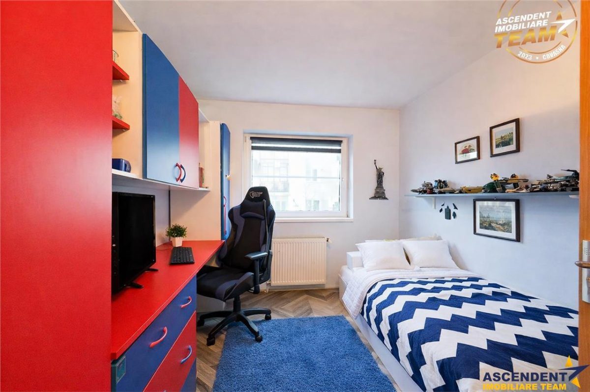 LIVE! Camin decomandat,4 camere,2 bai, conditii apreciabile,Ciucului,Sfantu Gheorghe - foto 9