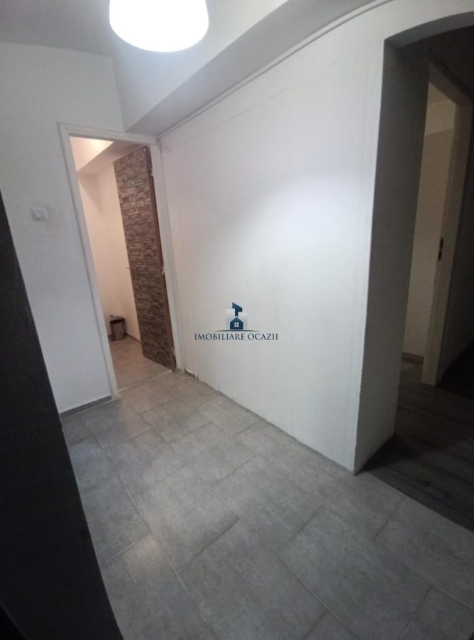 Inchiriere Apartament 3 Camere Decomandat Brancoveanu-Pomarla - foto 14