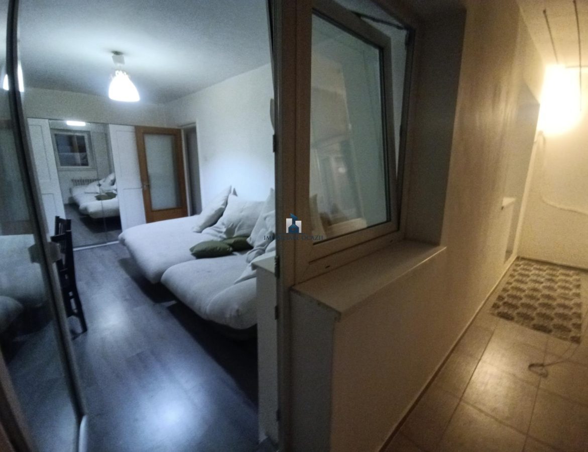 Inchiriere Apartament 3 Camere Decomandat Brancoveanu-Pomarla - foto 7