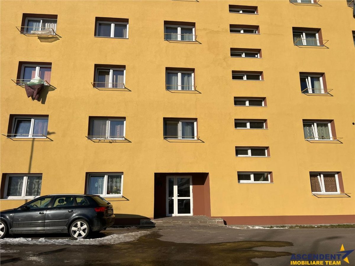 Garsoniera 24 mp de vanzare in Sacele - zona Electroprecizia - foto 4