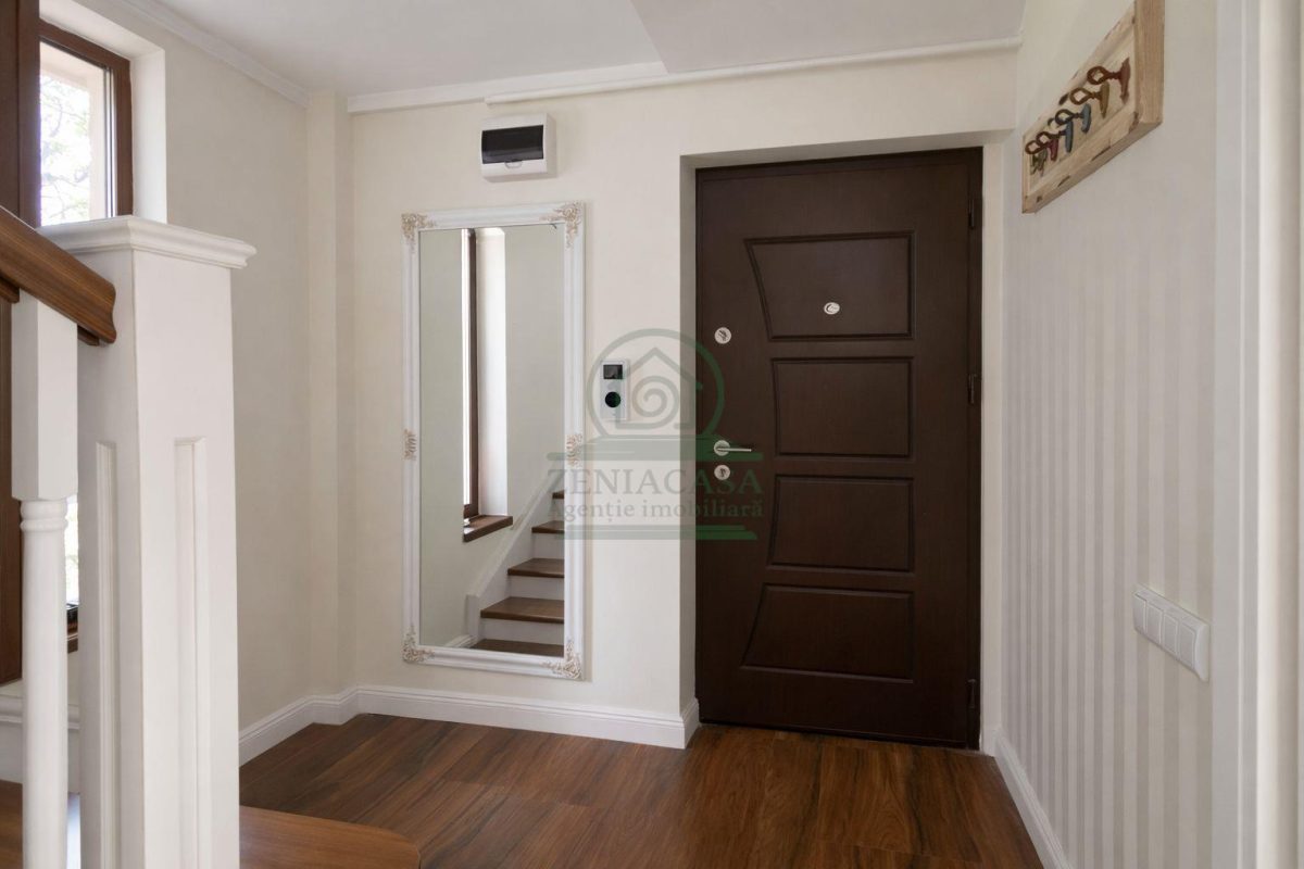 Apartament Centru Iasi pe doua nivele 120 mp + gradina 70 mp - foto 15