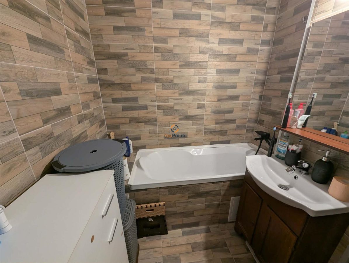 Decomandat 2 camere etaj 2 Zona Lipovei - foto 9