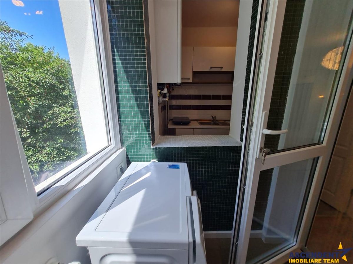 Garsoniera Renovata, Piata Dacia, Bulevardul Victoriei, Brasov - foto 19