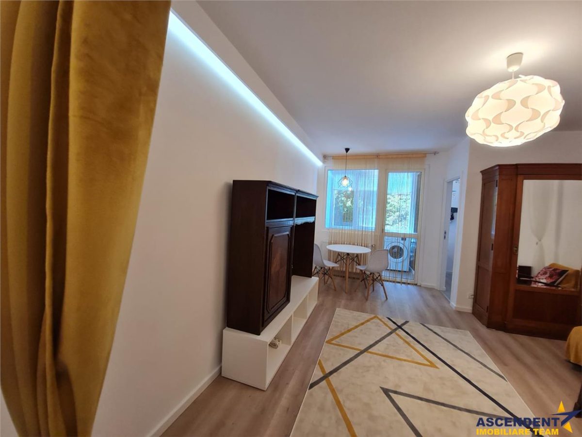 Garsoniera Renovata, Piata Dacia, Bulevardul Victoriei, Brasov - foto 20