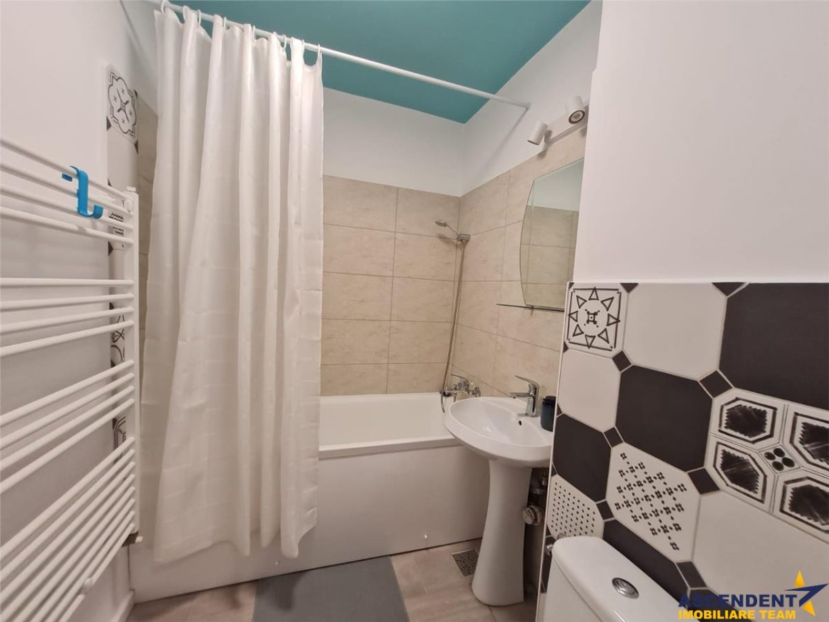 Garsoniera Renovata, Piata Dacia, Bulevardul Victoriei, Brasov - foto 6