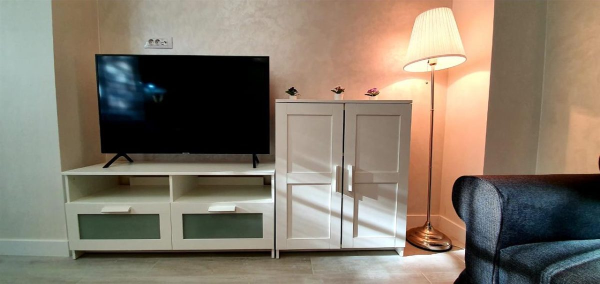 Apartament 2 camere, parcare inclusă â€“  Zona Tătărași- Cris Estate - foto 3