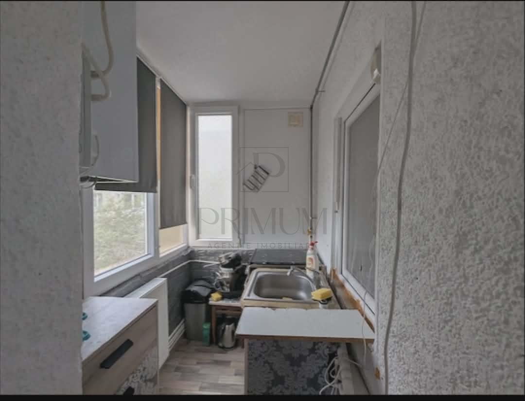 Lipovei - 2 Camere - Etaj 2 - Decomandat - Centrala proprie - foto 10