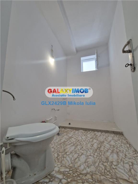 Apartament 3 camere decomadat 2 min Metrou Lujerului - foto 4