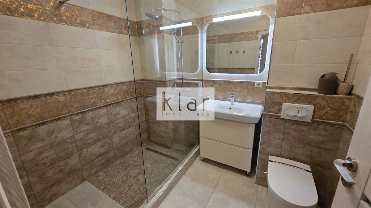 Apartament  modern 3 camere 84mp,terasa 15mp, Centru, zona NTT Data - foto 7