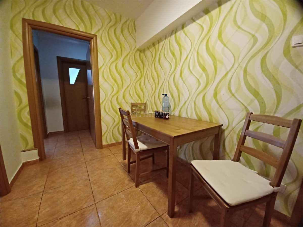 Vânzare Apartament 3 camere - Piață Victoriei / Sfinții Voievozi - foto 17