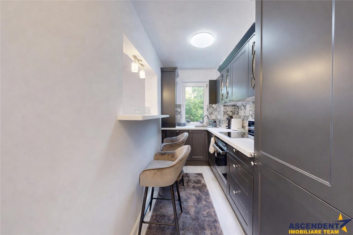 LIVE!Eleganta si simplitate - Centrul Civic, renovat complet, etaj intermediar, design cu detalii unice - foto 2