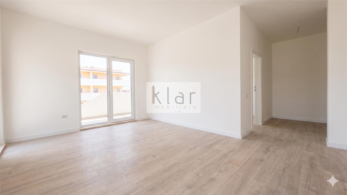 Apartament FINISAT 3 camere 56.1mp, terasa 26.6mp, Floresti, str. Eroilor - foto 2