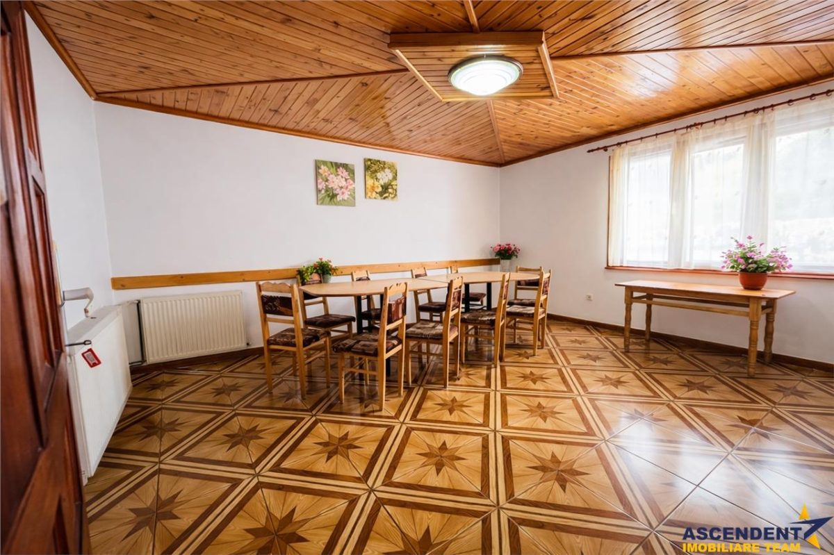 Tu 3D! Resedinta/ Pensiune, apreciabil areal, Moieciu, Bran, Brasov - foto 11