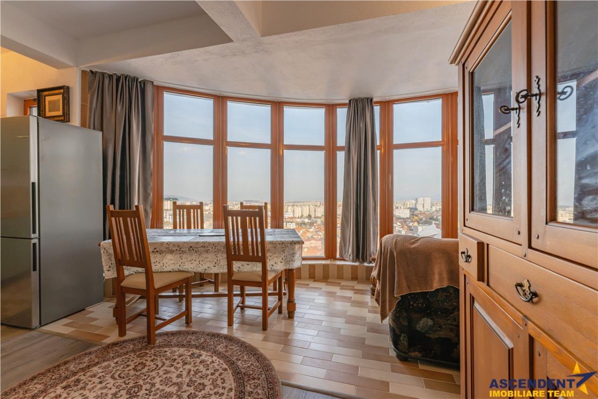 Studio, regim in vila, areal pretios, terasa, vedere panoramica, Central, Brasov - foto 4