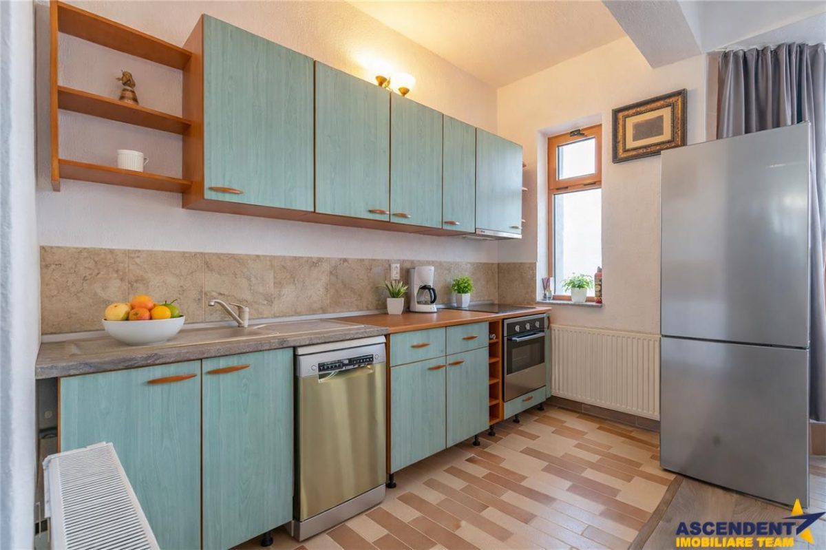 Studio, regim in vila, areal pretios, terasa, vedere panoramica, Central, Brasov - foto 7