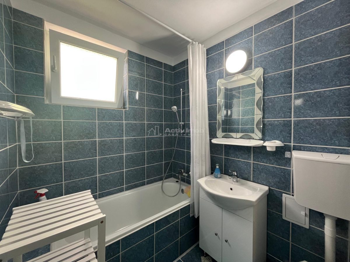 Lugoj, Ap., 2 Cam, Et., 2   Zona Micro 3, Langa Gradinita - foto 22