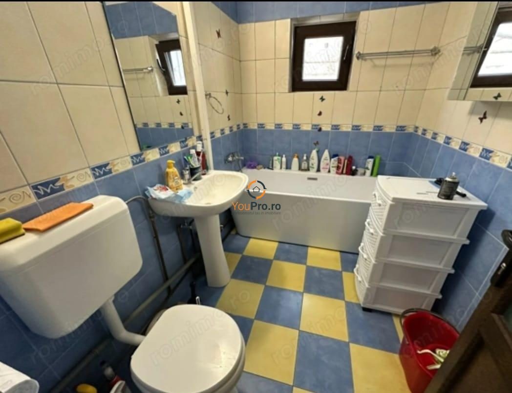 Decomandat 3 camere Plavat 2 Etaj 4 - foto 15