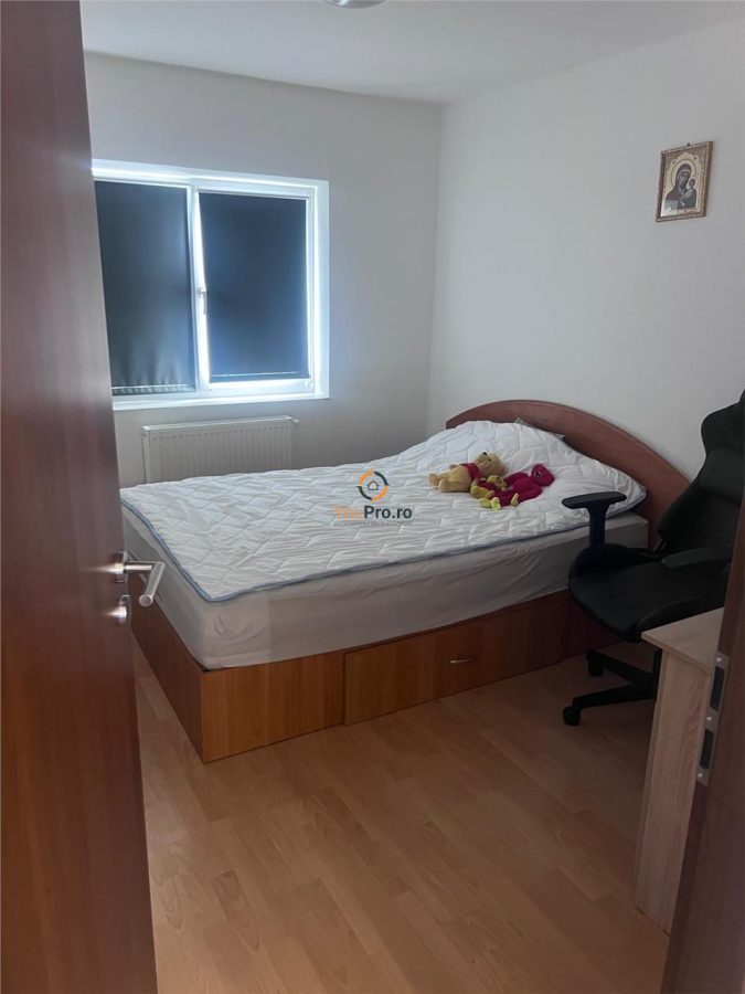 Decomandat 3 camere Plavat 2 Etaj 4 - foto 7