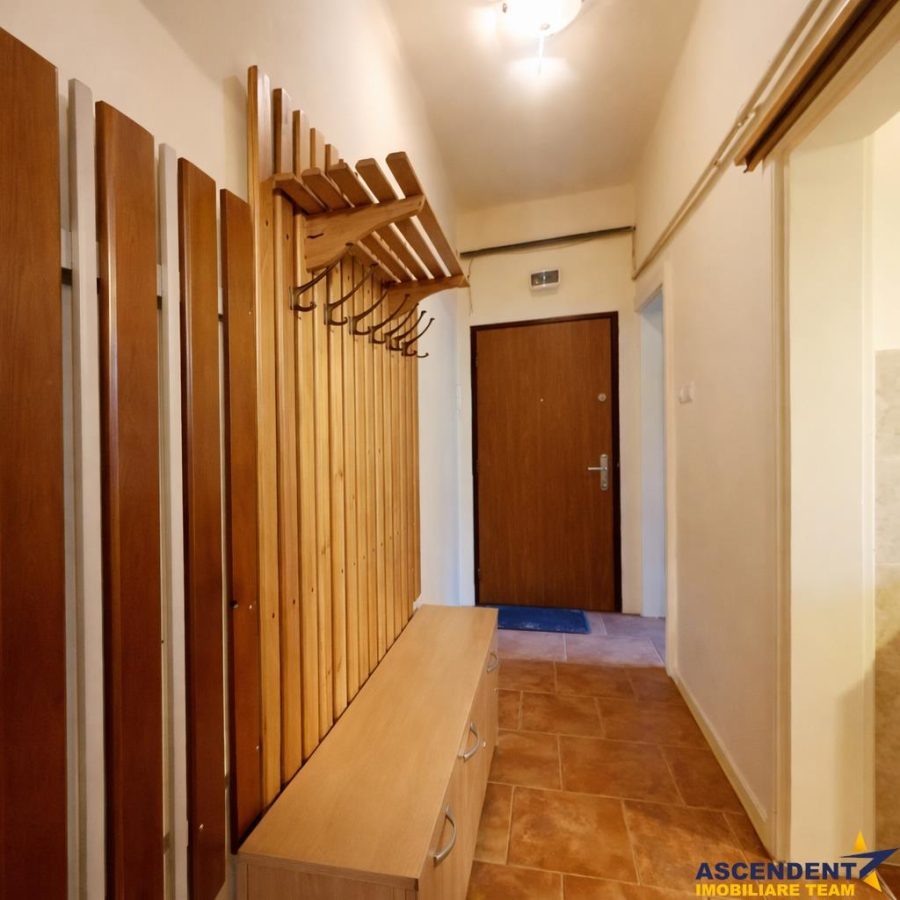 Imobil cu gradina verde in cartier linistit, Tractorul Brasov - foto 5