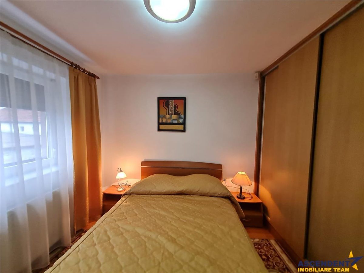 Vila cu 5 camere si garaj propriu, Centrul Istoric/ Drumul Poienii, Brasov - foto 8