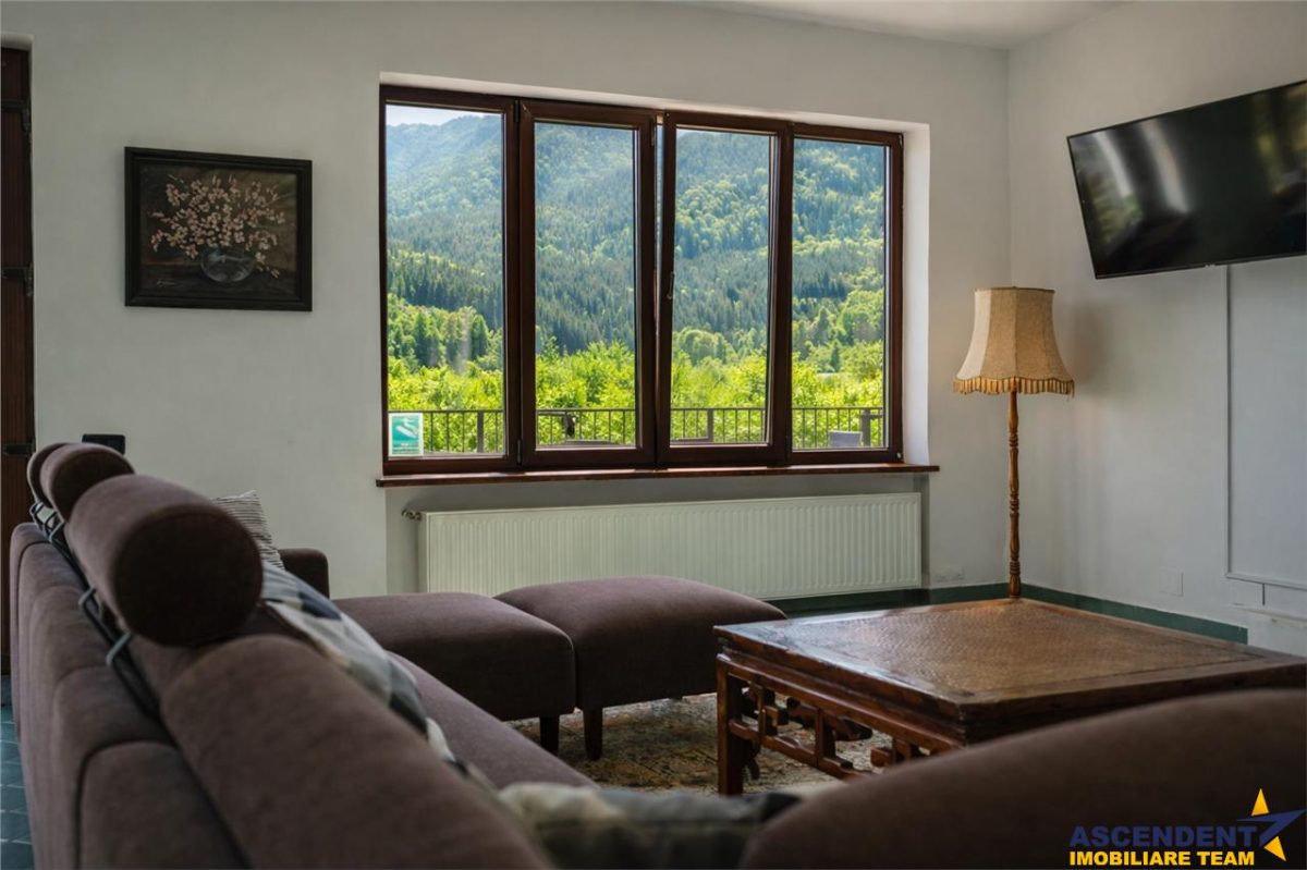 Pensiune cu priveliste fabuloasa, zona boema, Bran, Brasov. - foto 14