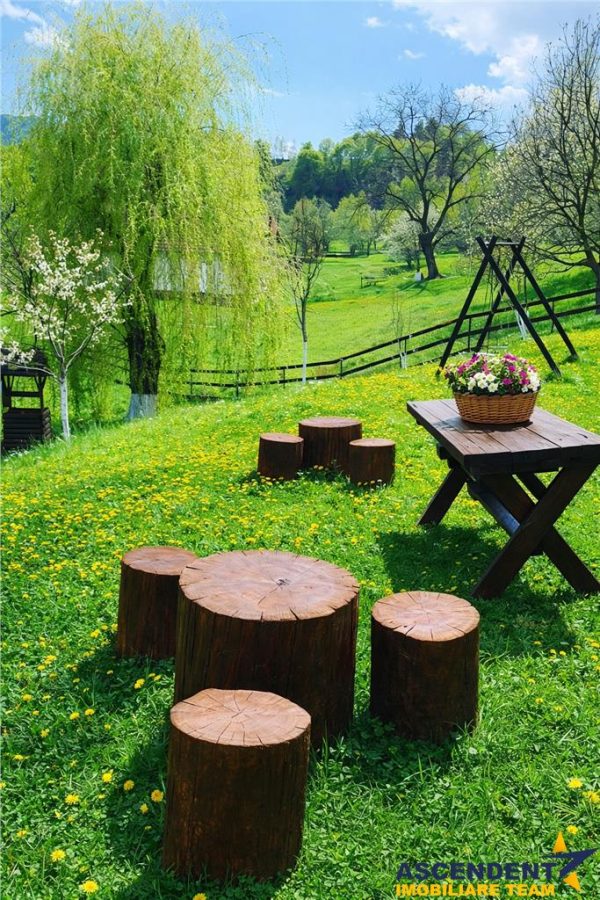 Pensiune cu priveliste fabuloasa, zona boema, Bran, Brasov. - foto 10